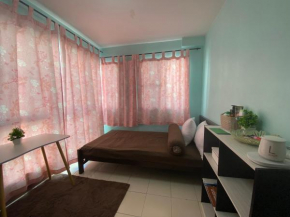 Bangkok Multi-Unit Building